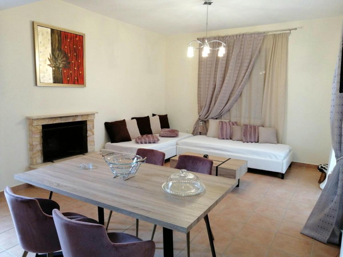 Apartment Malvazios #6 *